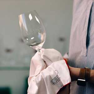 bersihkan kaca beauty water